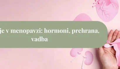 Roke z nežno rožnato ilustracijo ženskih reproduktivnih organov na pastelnem ozadju, simbol menopavze, hormonov in ženskega zdravja.