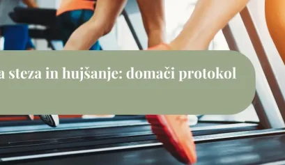 Noge v barvitih športnih copatih na tekalni stezi v fitnesu med kardio vadbo za hujšanje.