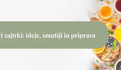 Raznolik zajtrk z ovseno kašo, jogurtom, sadjem, oreščki, medom in smutiji na svetli mizi – predstavitev zdravih zajtrkov.